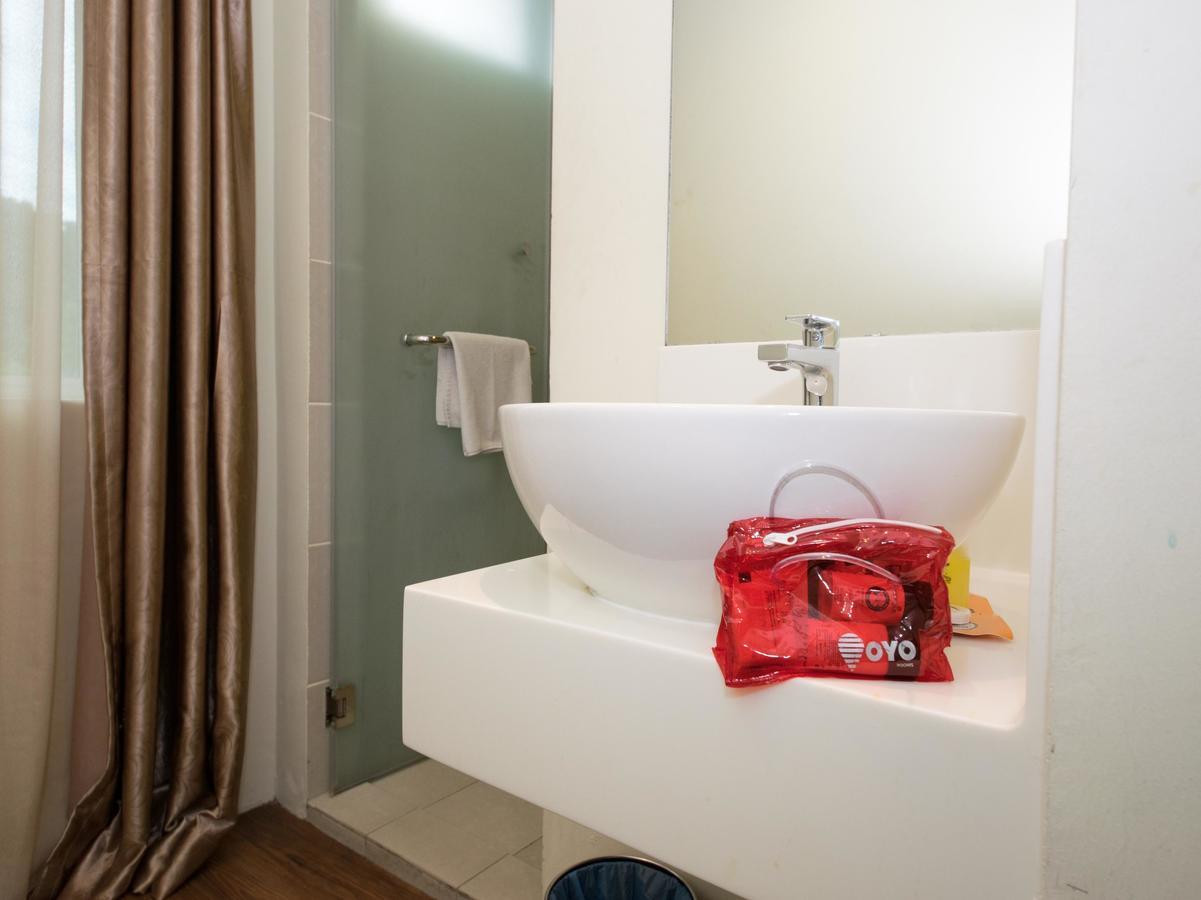 Oyo 114 Sandpiper Hotel Kuala Lumpur Ngoại thất bức ảnh